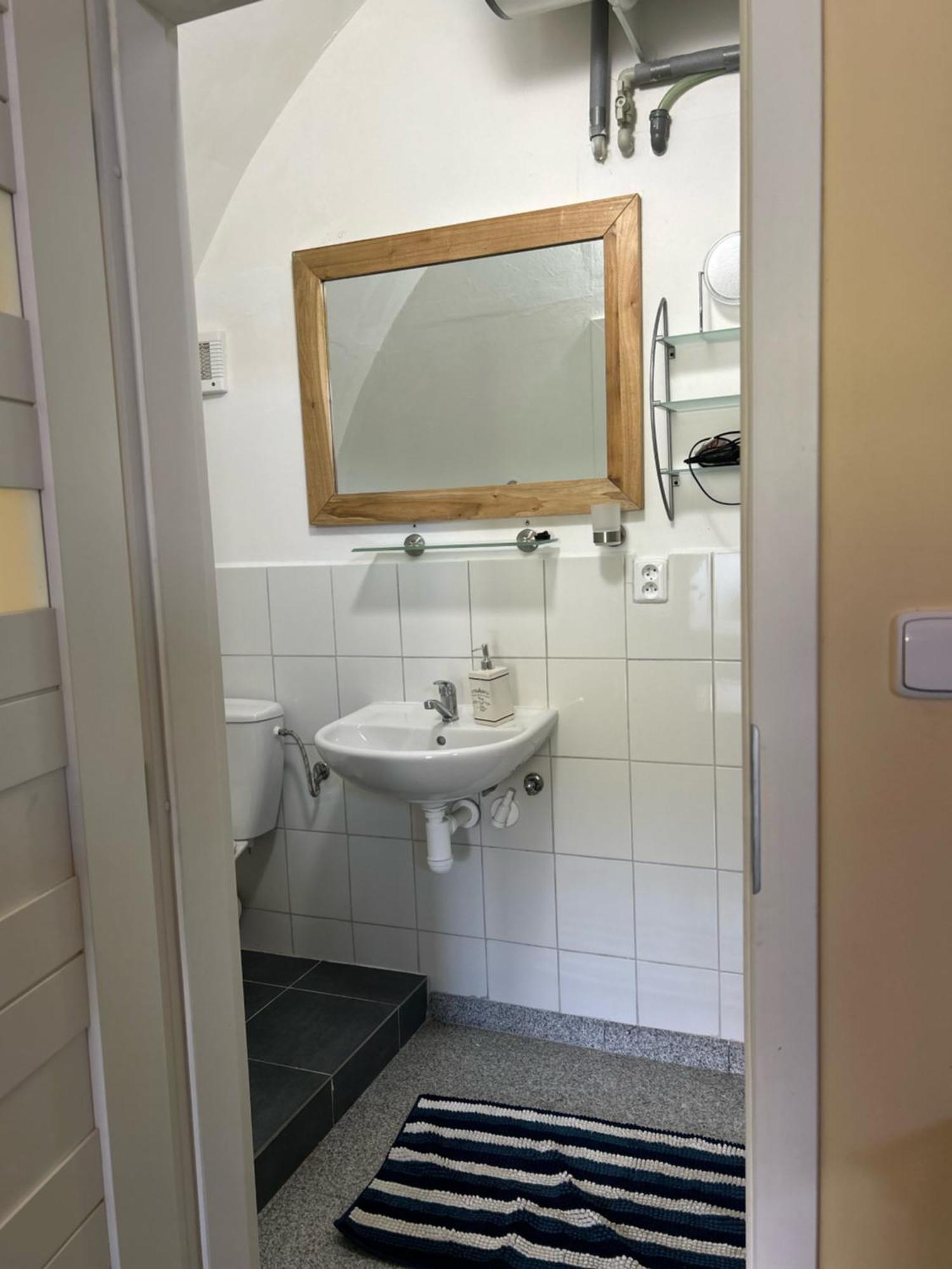 Apartamento Rezidence Napoleon Loket Exterior foto