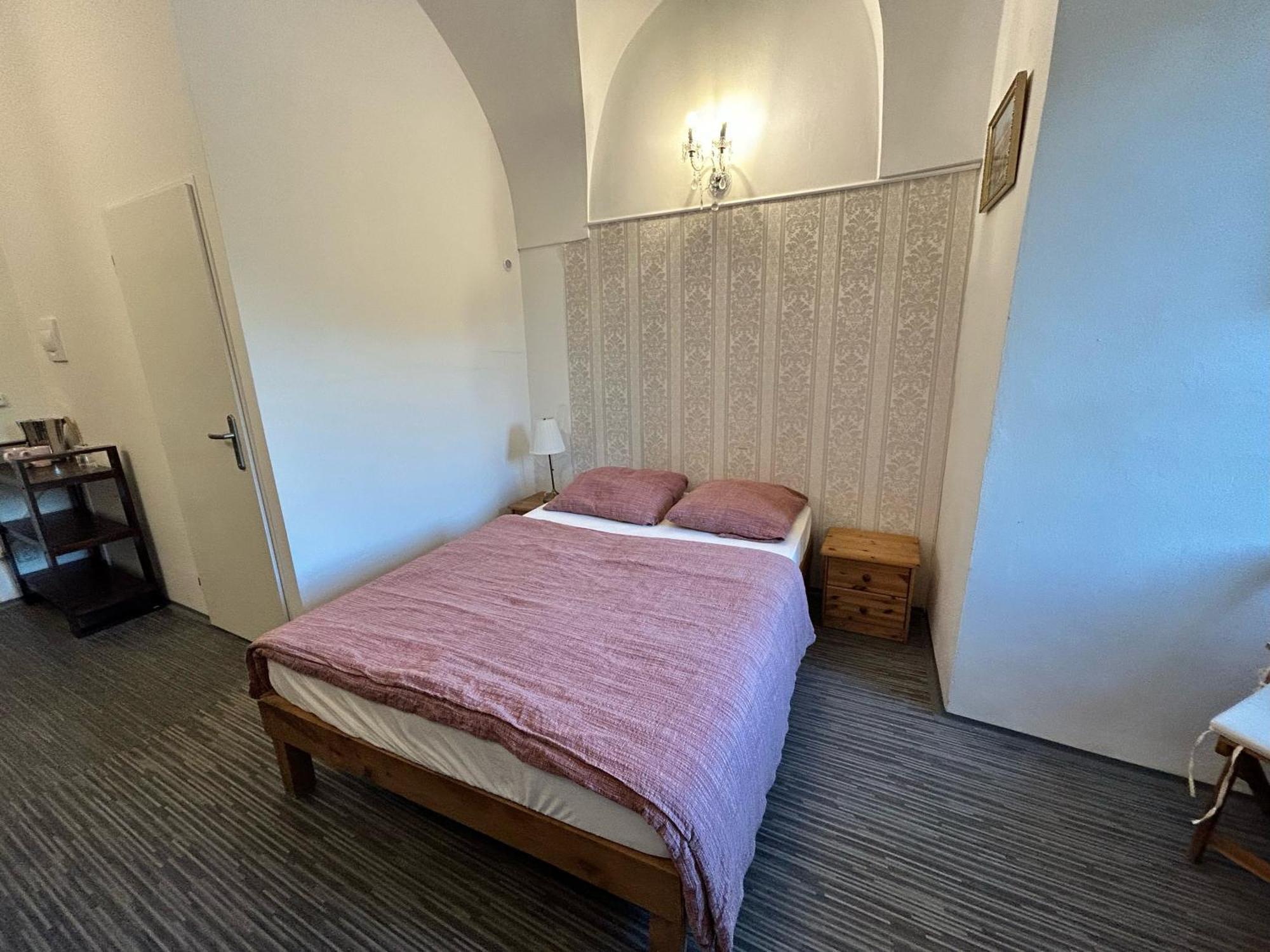 Apartamento Rezidence Napoleon Loket Exterior foto
